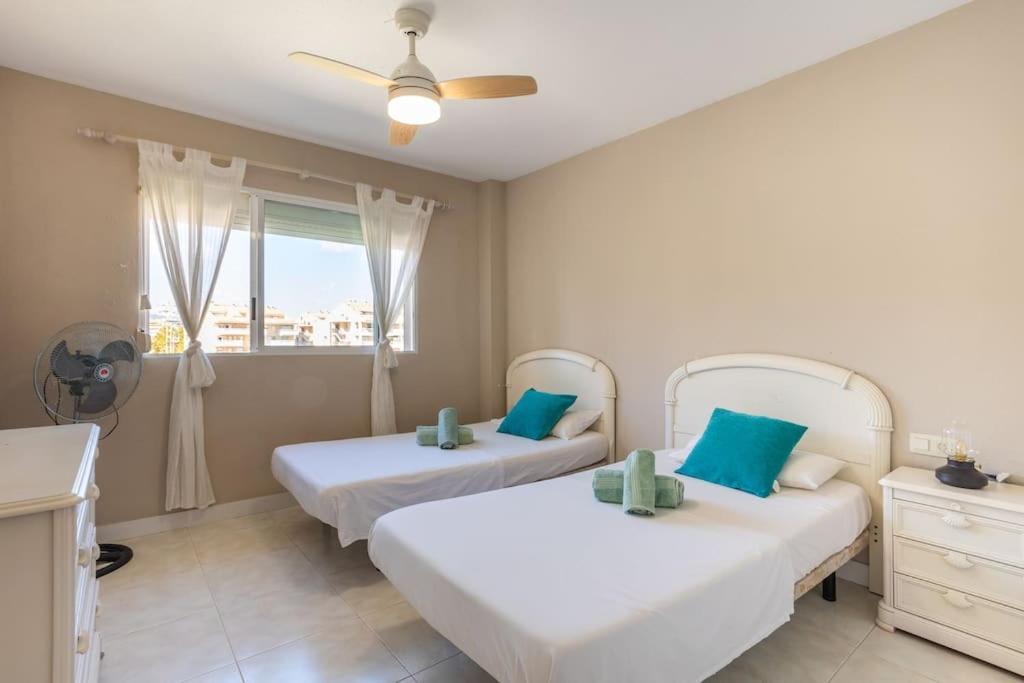 Apto. Brisa Marina Piscina+Parking A 5' Del Arenal Platja de Larenal المظهر الخارجي الصورة