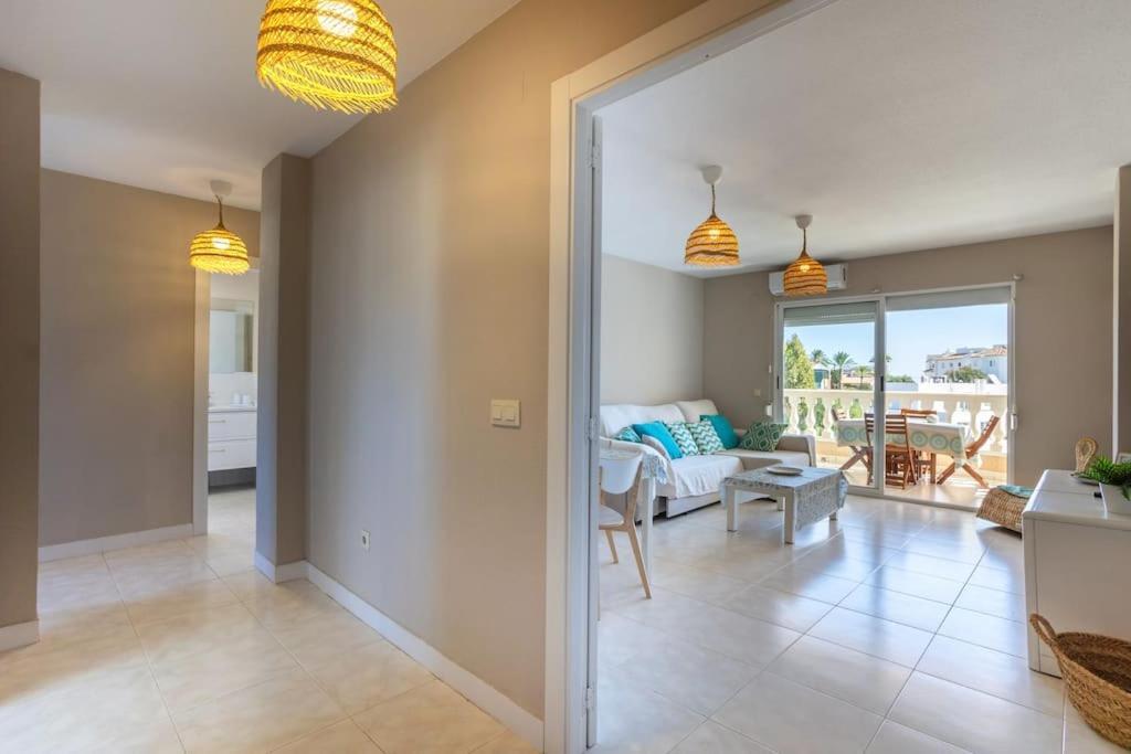 Apto. Brisa Marina Piscina+Parking A 5' Del Arenal Platja de Larenal المظهر الخارجي الصورة
