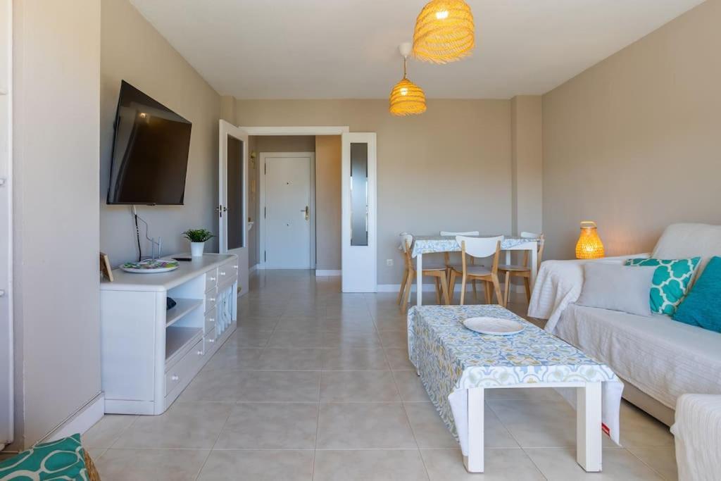 Apto. Brisa Marina Piscina+Parking A 5' Del Arenal Platja de Larenal المظهر الخارجي الصورة
