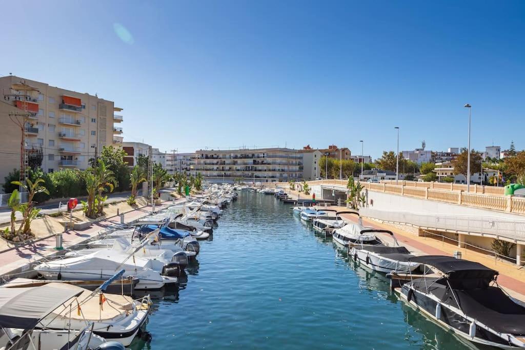 Apto. Brisa Marina Piscina+Parking A 5' Del Arenal Platja de Larenal المظهر الخارجي الصورة